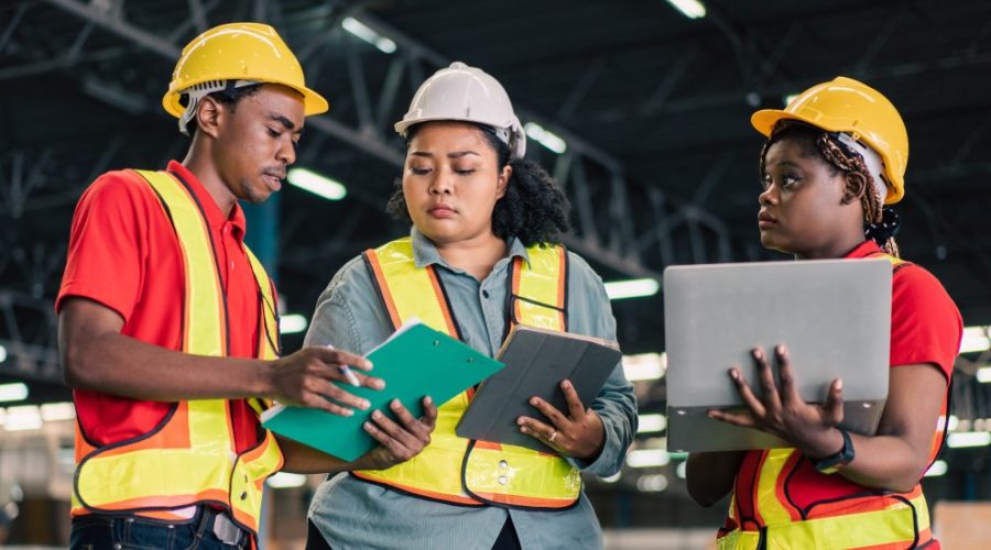 african-workers-1024x550